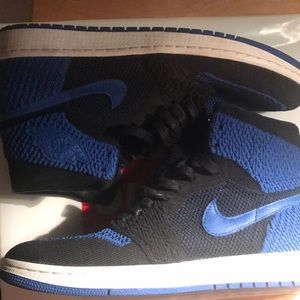 Jordan Retro 1s Flyknit Royal Blue